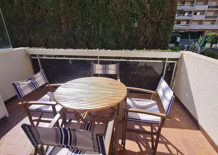 Apartamento Coin-nuit Avec Balcon Et Parking A - Fr-1-780-41